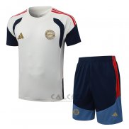 Tuta da Track Bayern Monaco Manica Corta 2026-2027 Crema - Pantaloncini