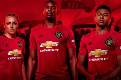 Maglie calcio Manchester United poco prezzo 2019 2020