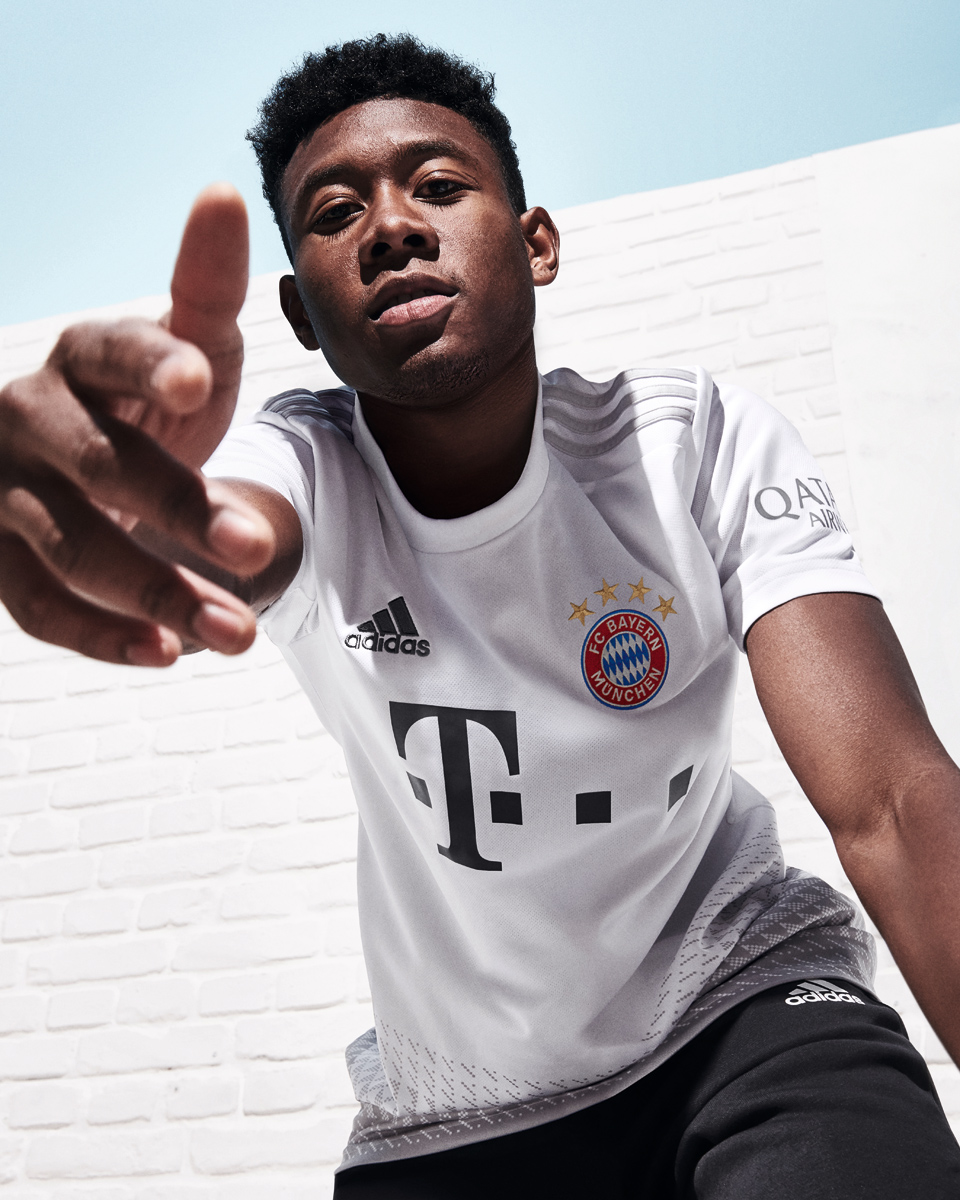 Maglie calcio Bayern Monaco poco prezzo 2019 2020